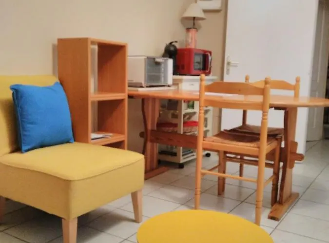 Pause A Beaucaire * Beaucaire (Gard)